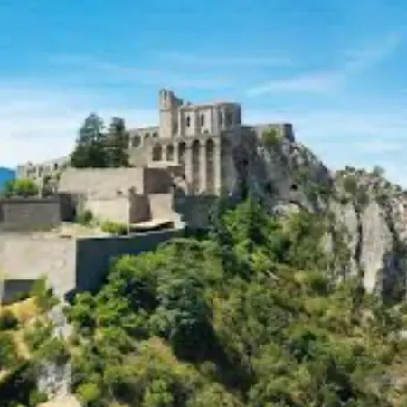 Tour De Babel Apartment Sisteron